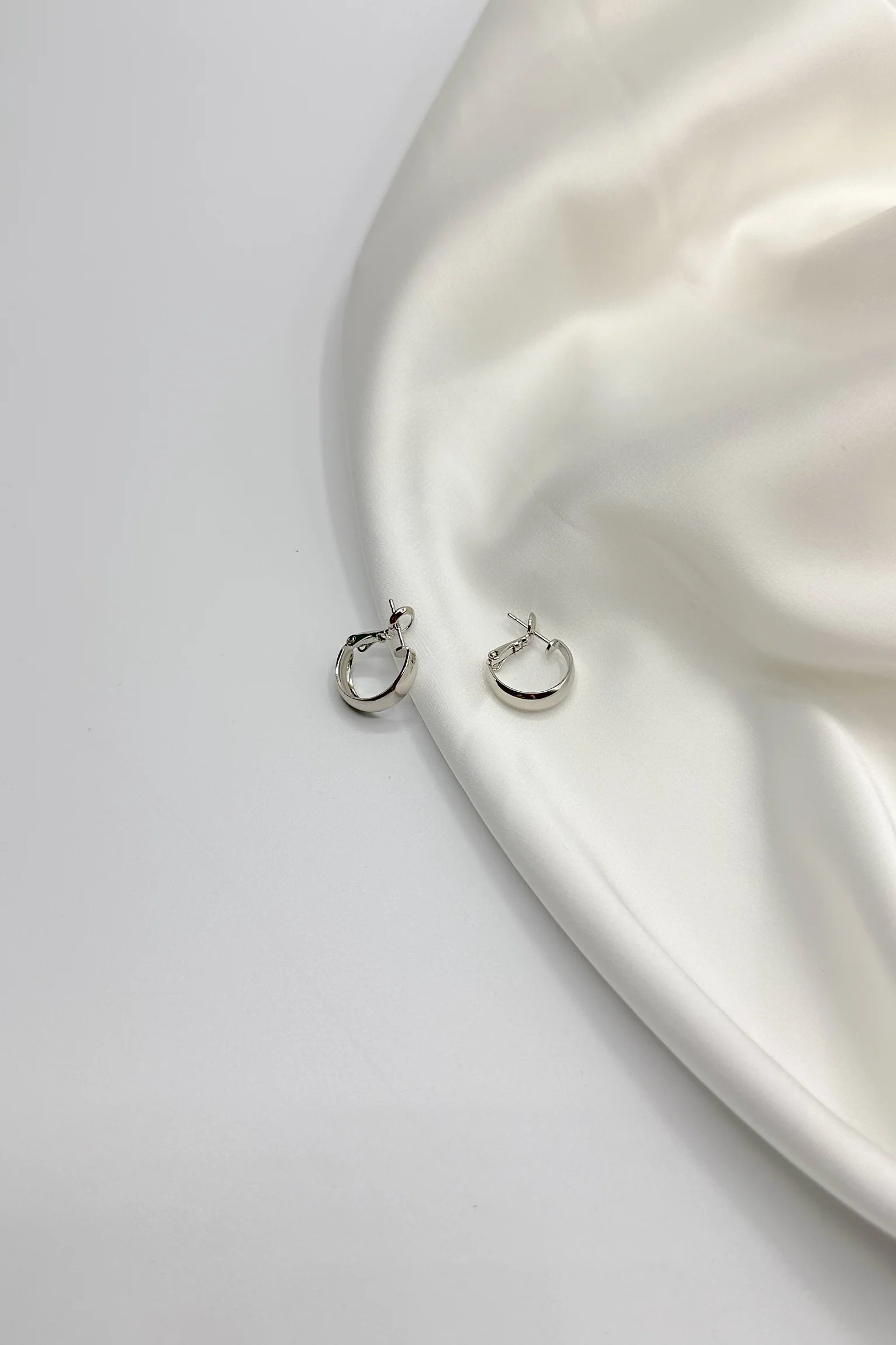 Tessa Silver Mini Huggies Earring - Image 2