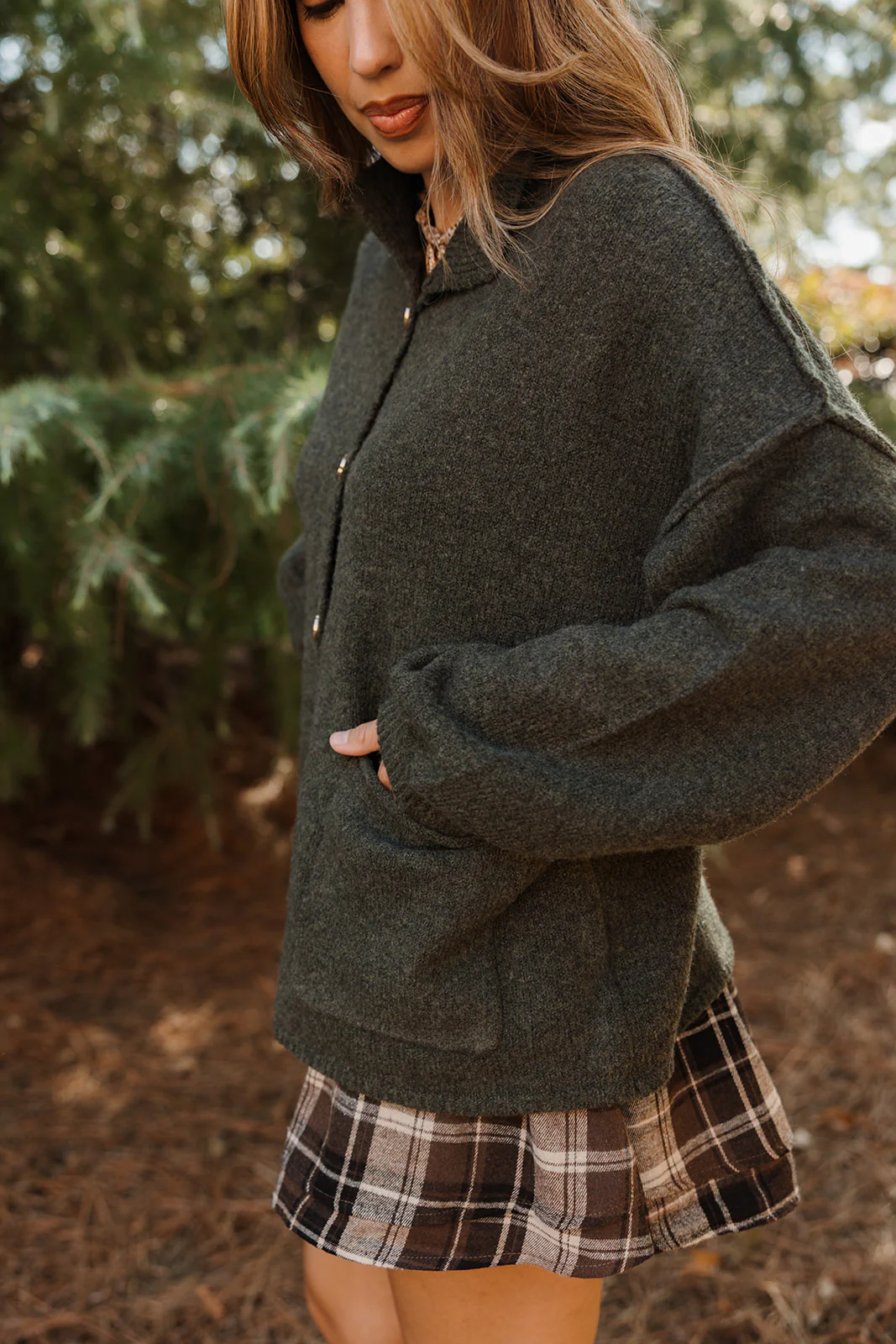Tiffany Olive & Gold Button Cardigan - Image 4