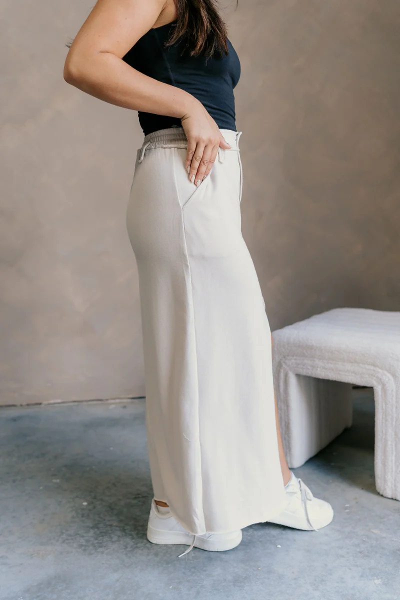 Tori Cream Front Slit Midi Skirt - Image 4