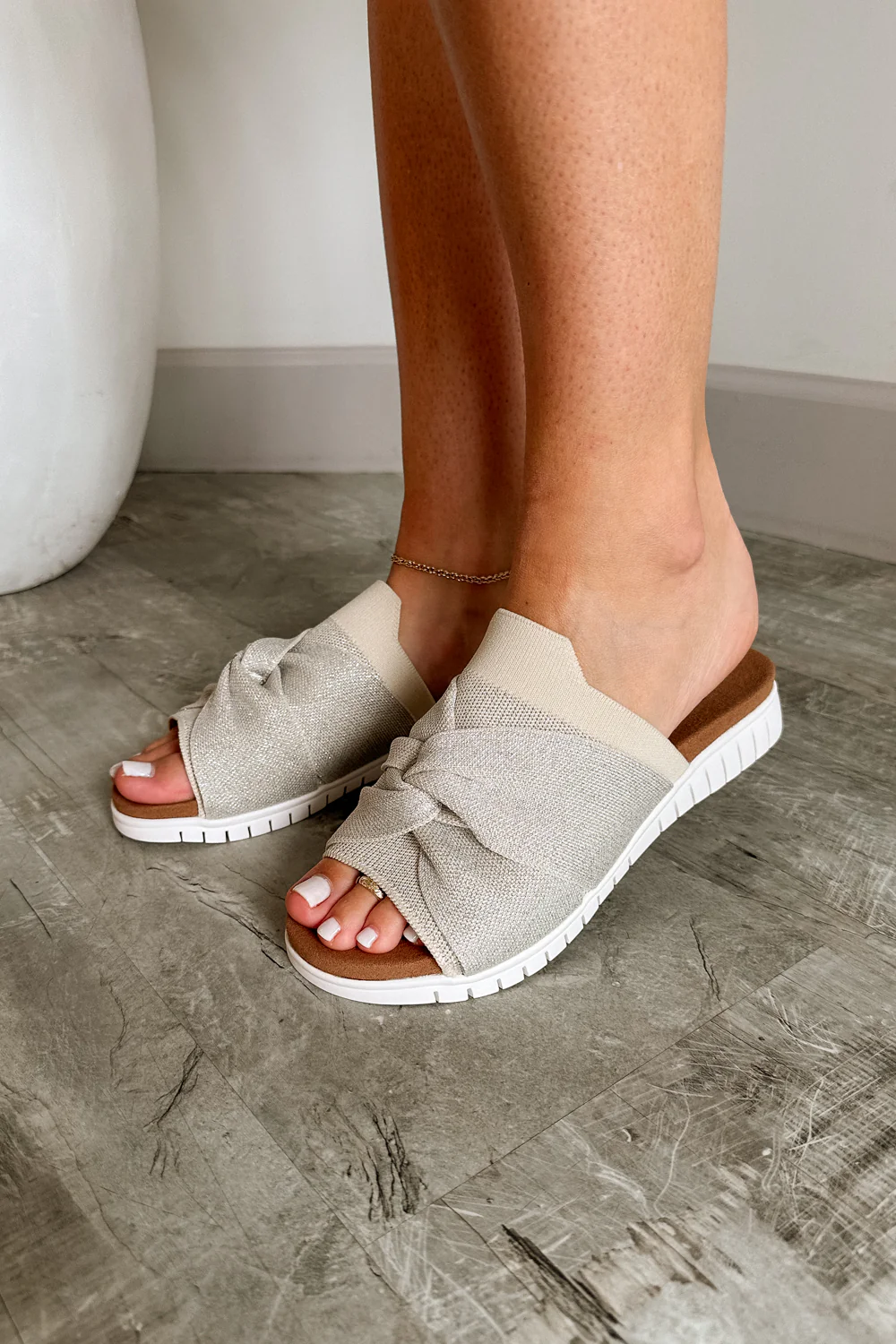 Twist Sandal in Nude Silver