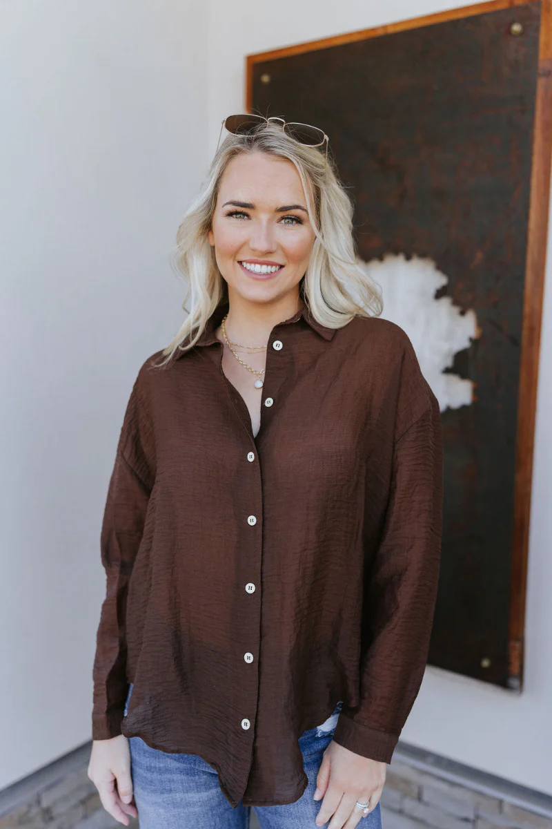 Upstate Twist-Back Top in Brown - Image 2