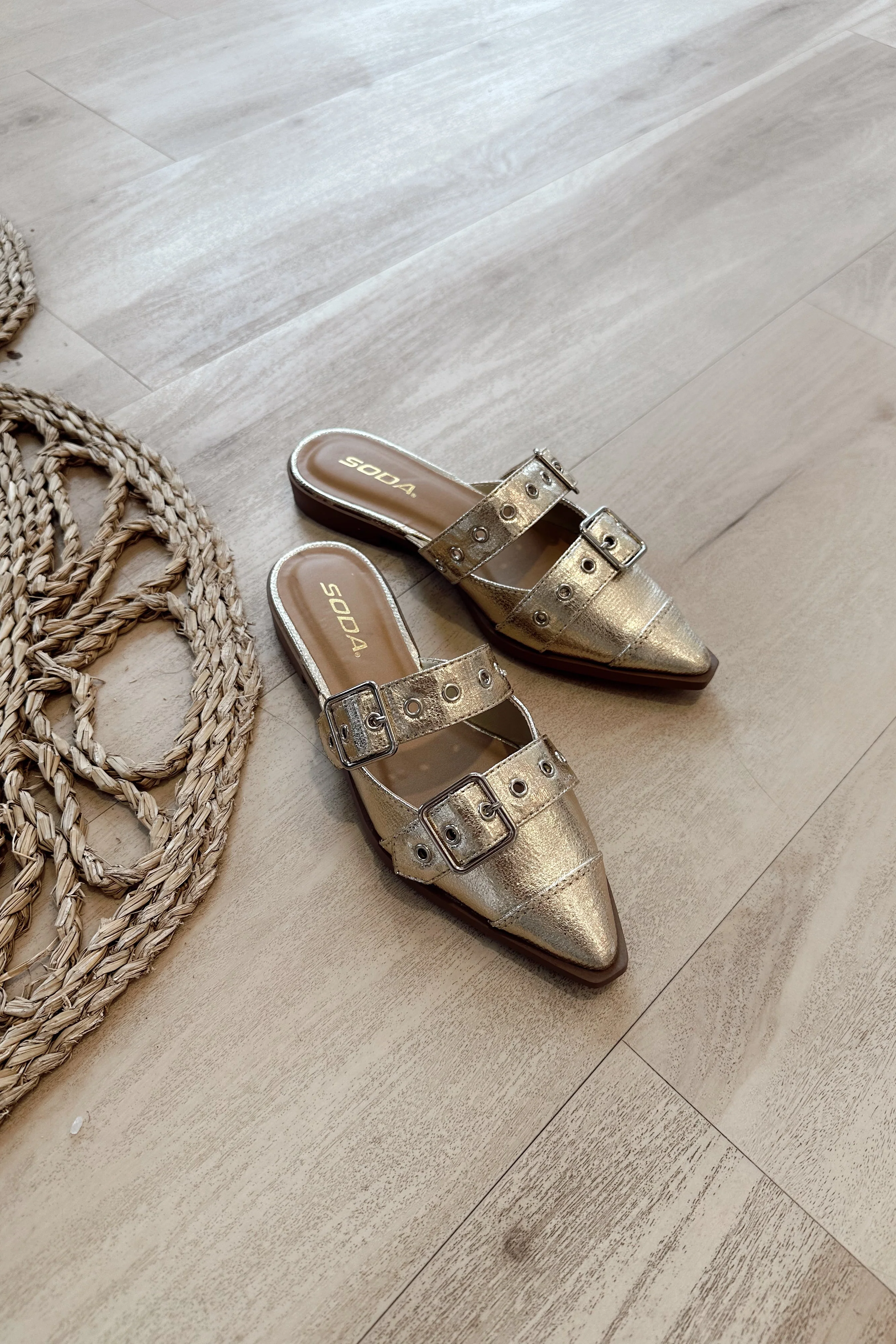 Usual Brushed Gold Pointed Toe Mule - Image 2
