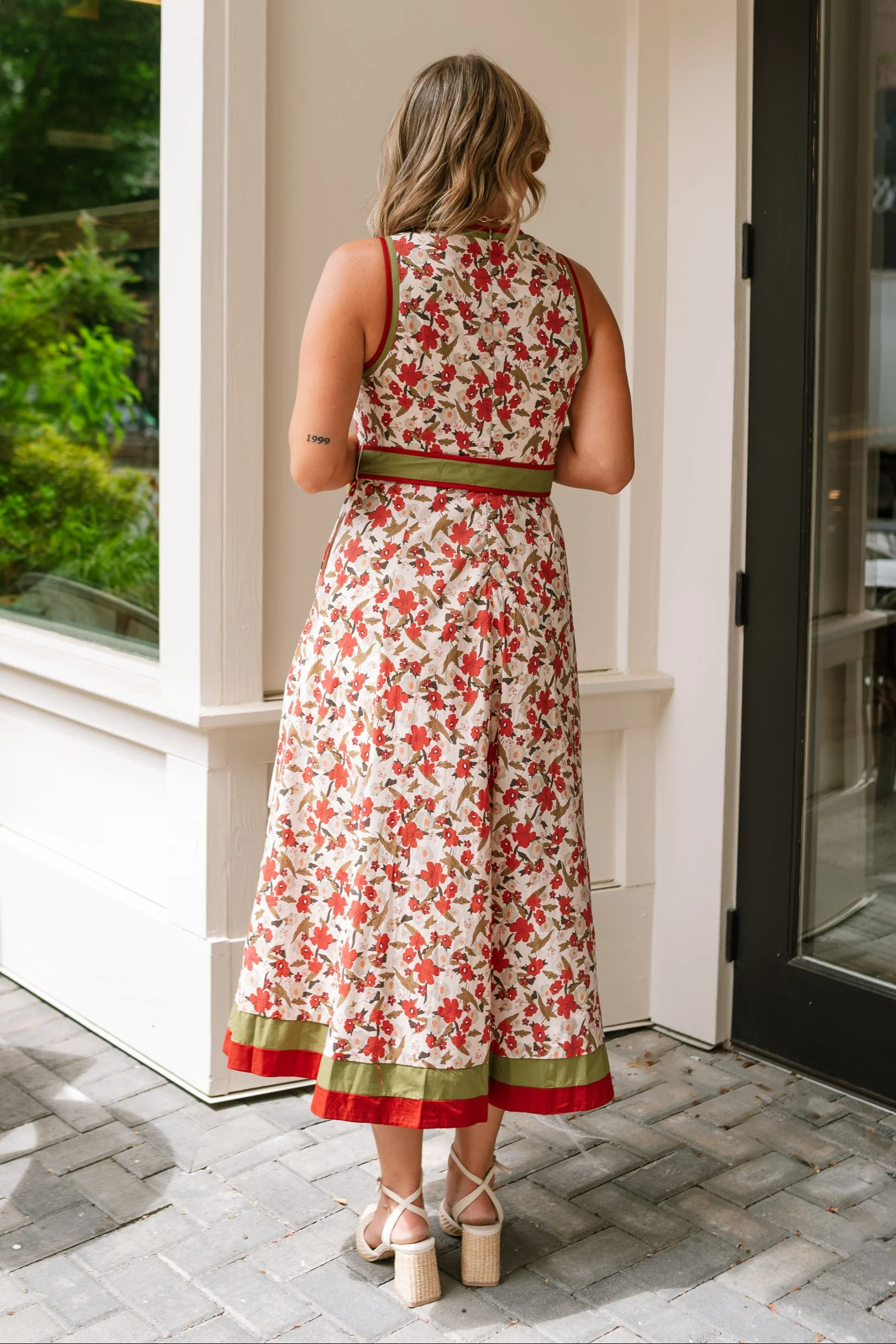 Valerie Olive & Rust Floral Midi Dress - Image 9