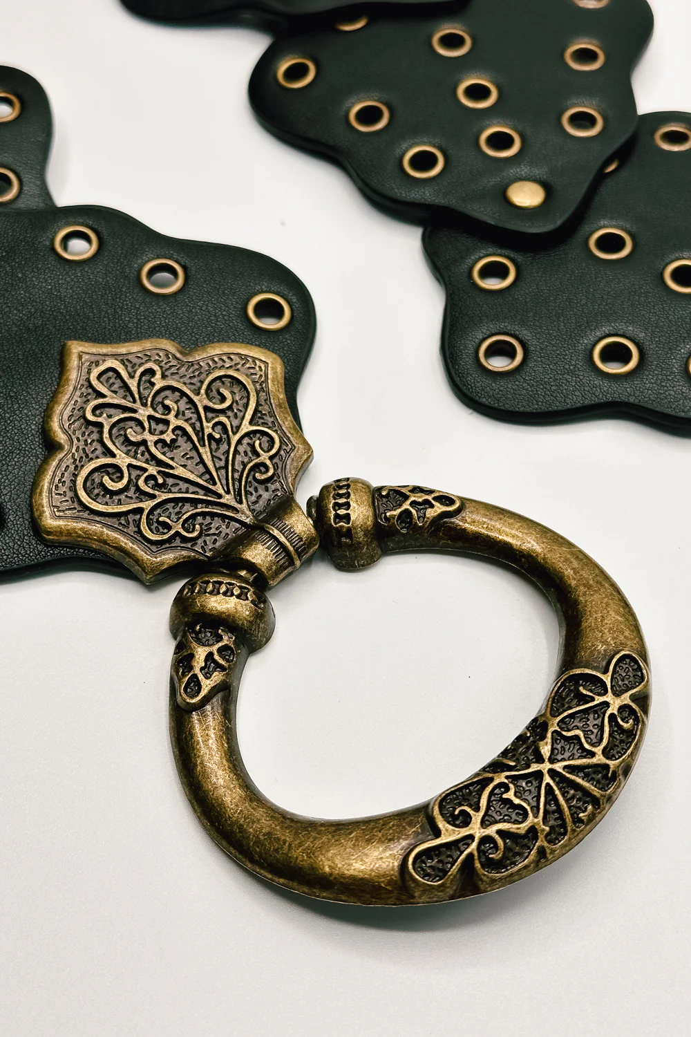 Vanessa Wide Grommet Belt - Image 12