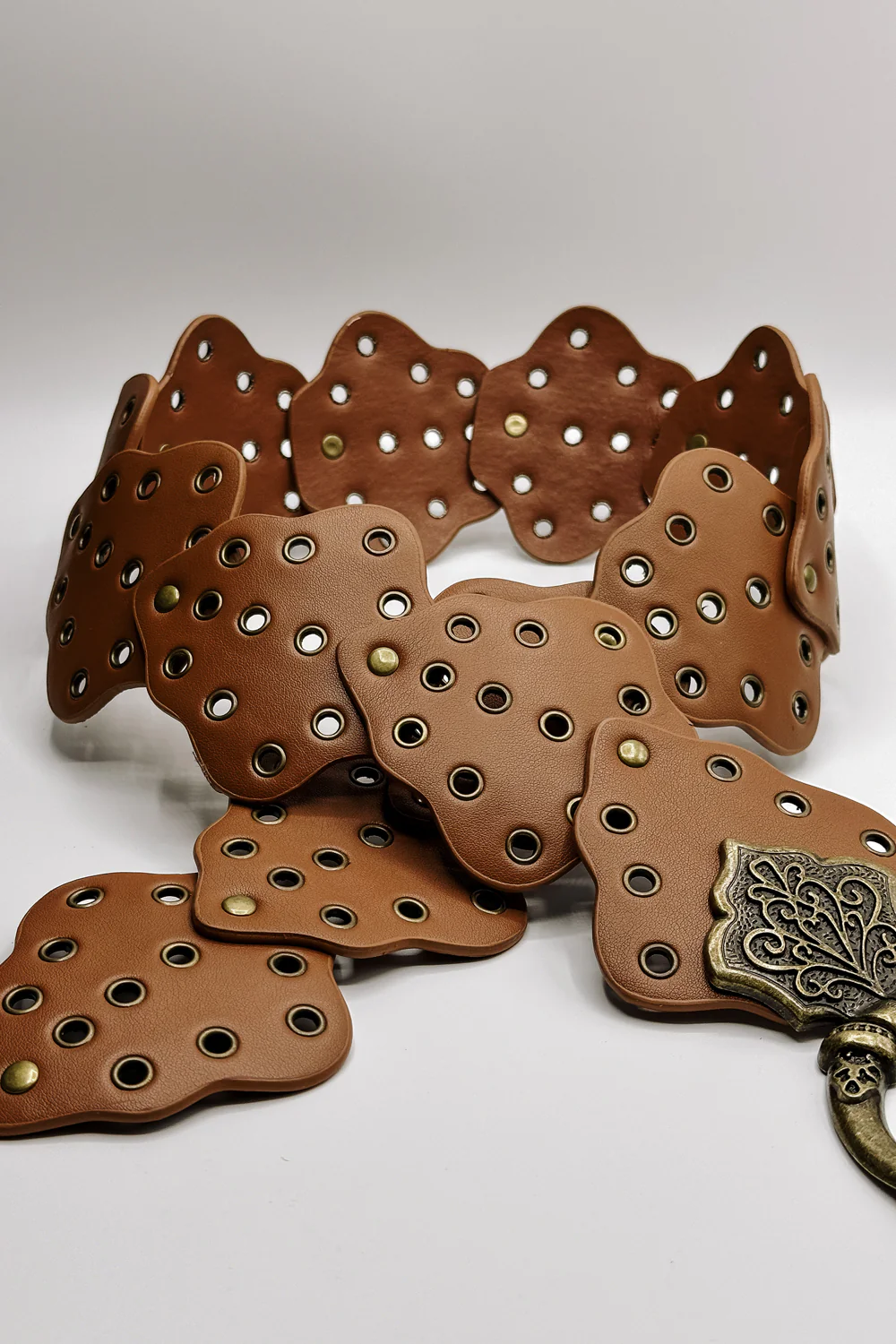 Vanessa Wide Grommet Belt - Image 17