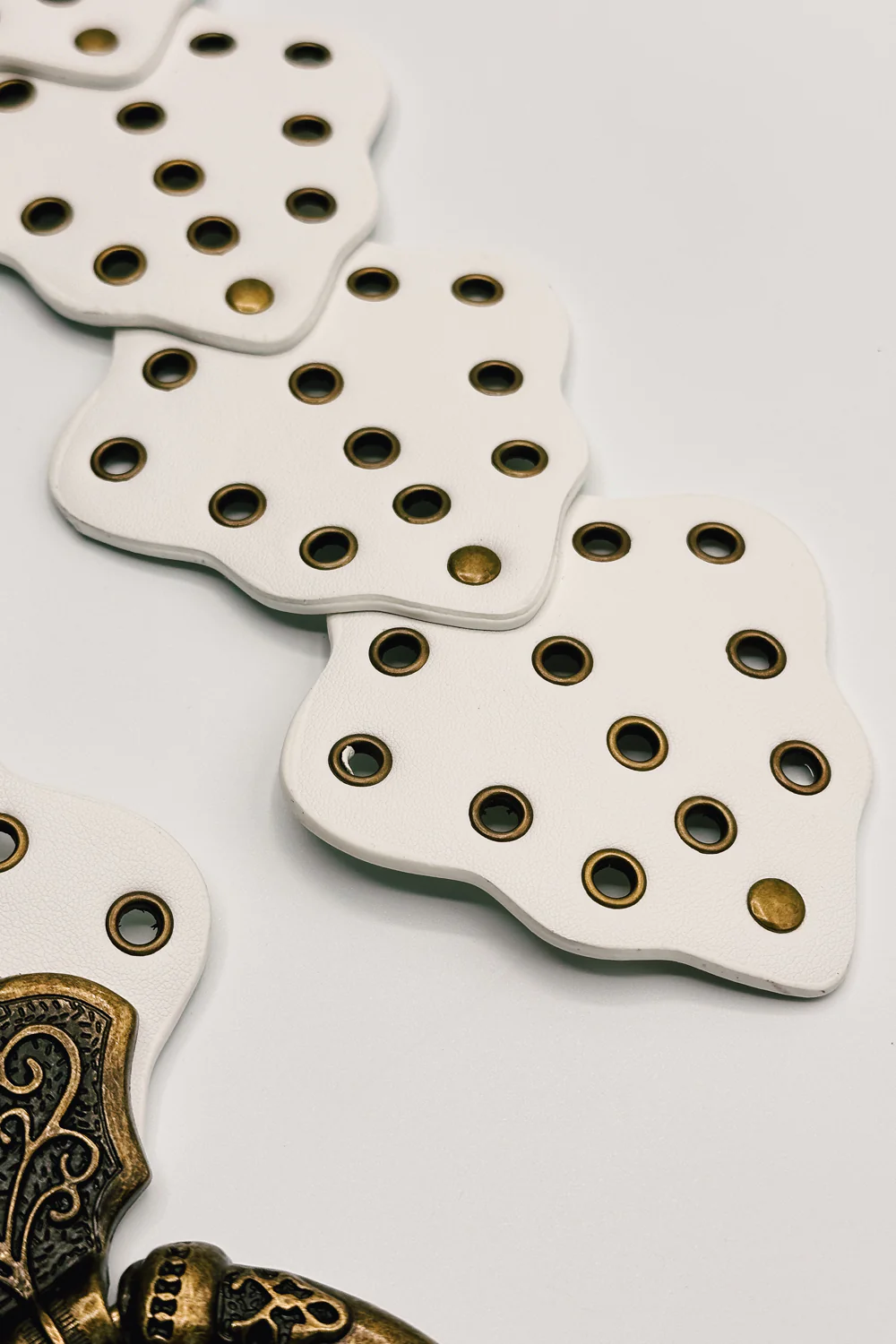 Vanessa Wide Grommet Belt - Image 5
