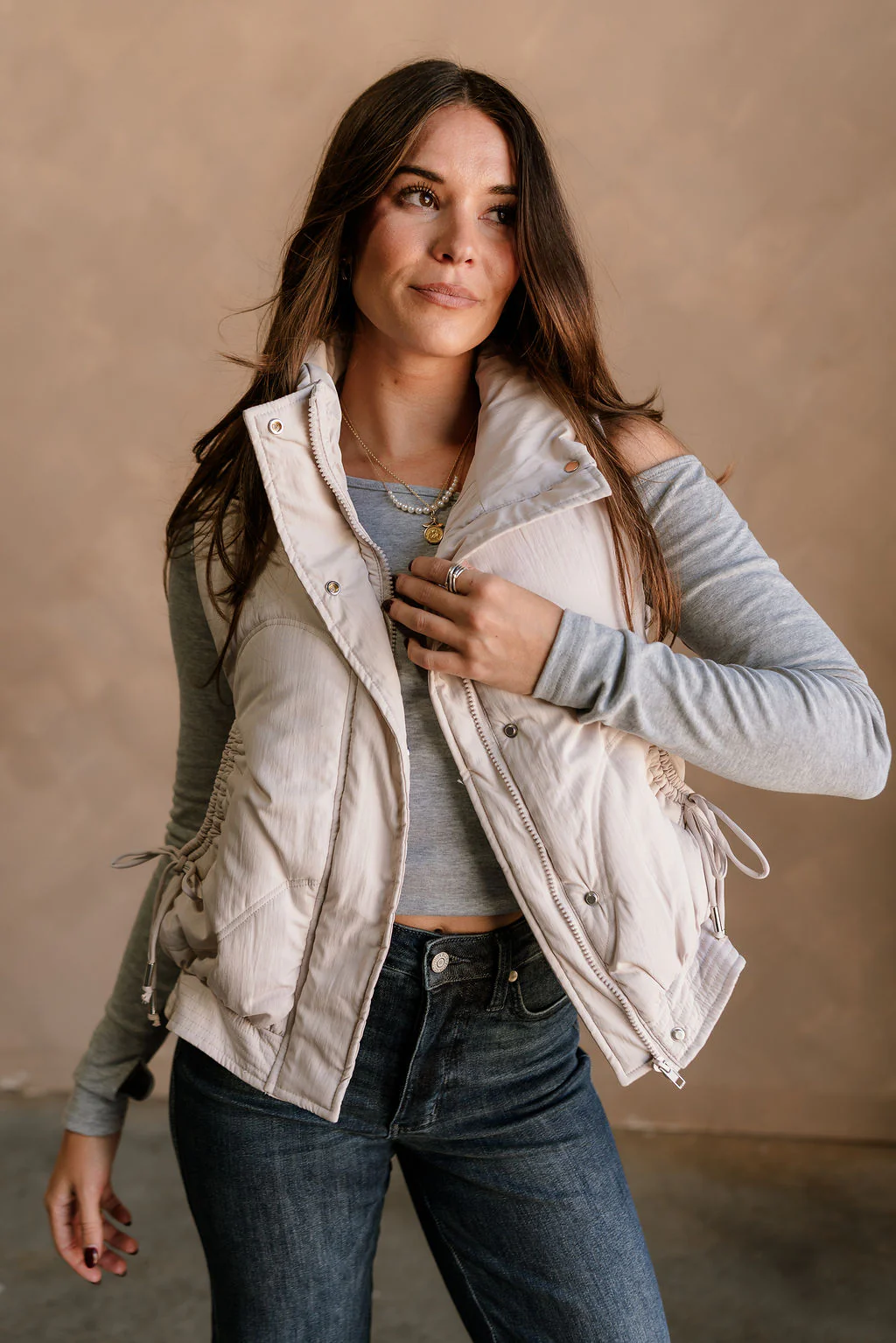 Vera Ecru Puffer Zip-Up Vest - Image 2