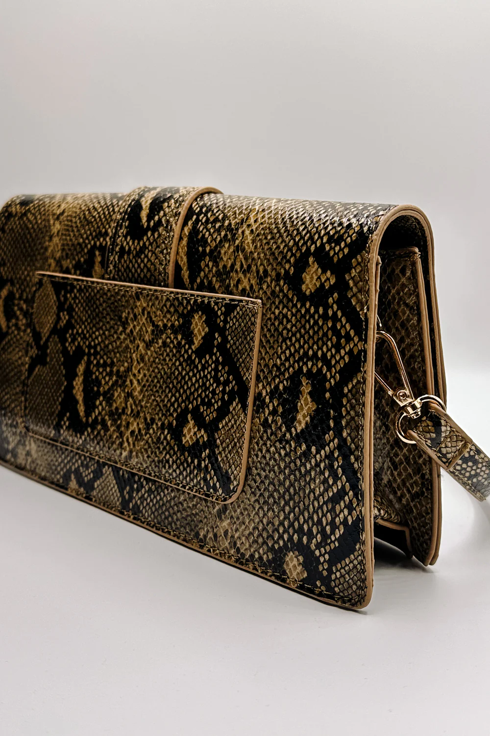Violet Snake Adjustable Strap Purse - Image 8