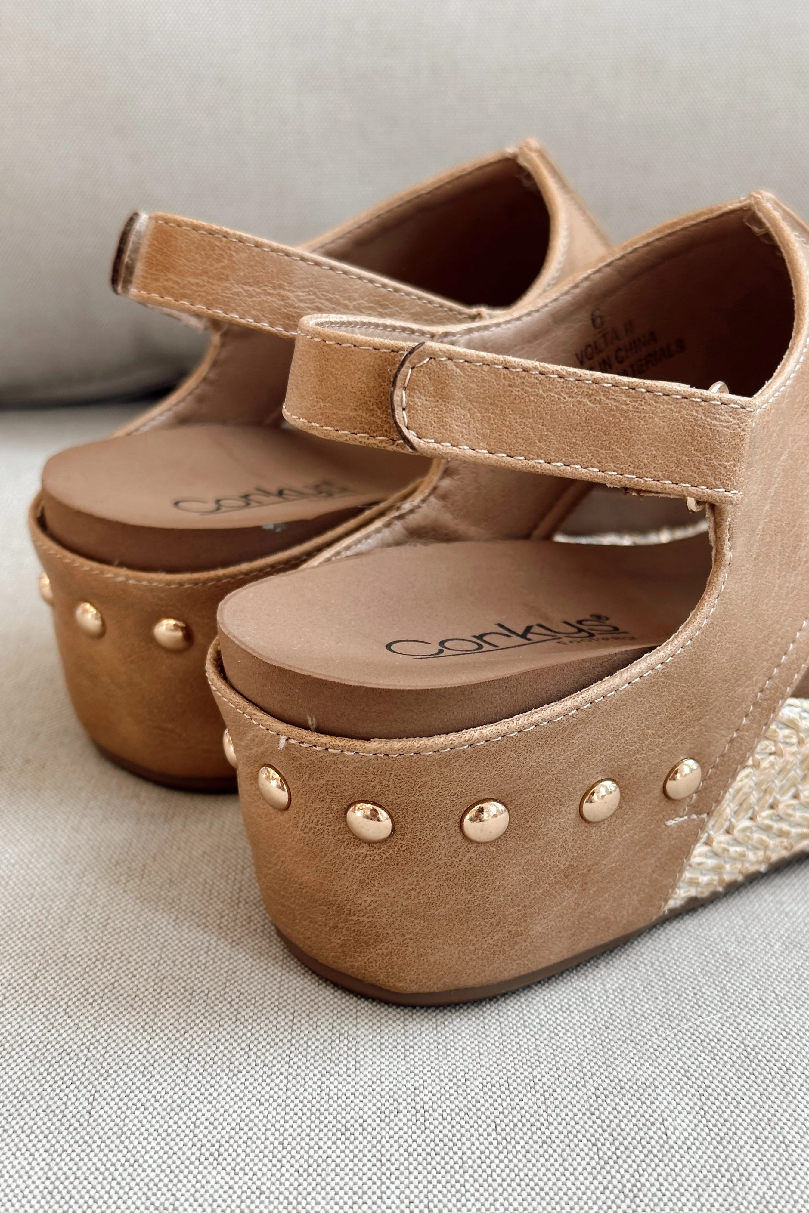 Corkys Volta II Caramel Combo Wedge Sandal - Image 6
