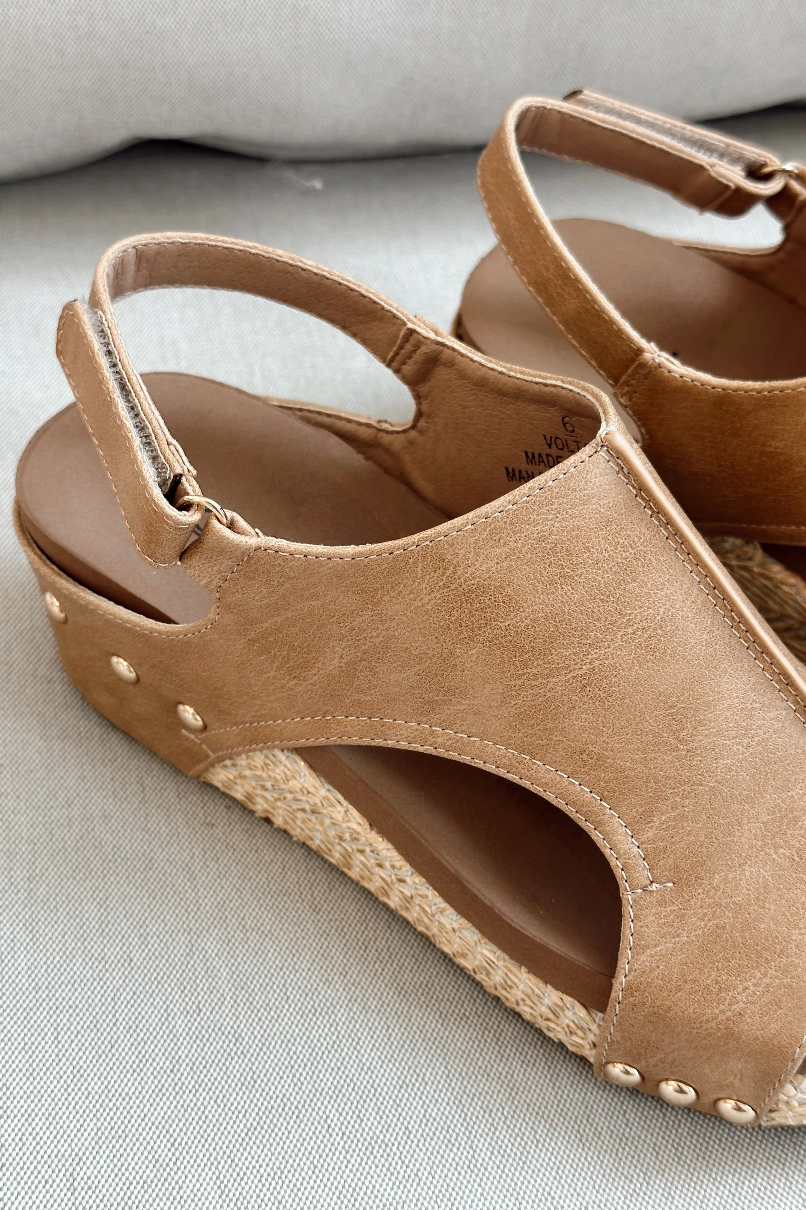 Corkys Volta II Caramel Combo Wedge Sandal - Image 7