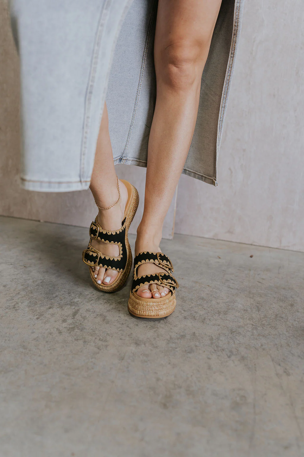 Wanika Sandal in Onyx - Image 5