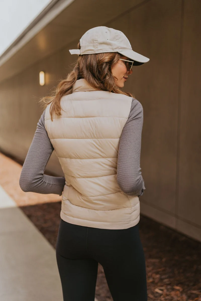 Westward Packable Puffer Vest in Cream - Image 5