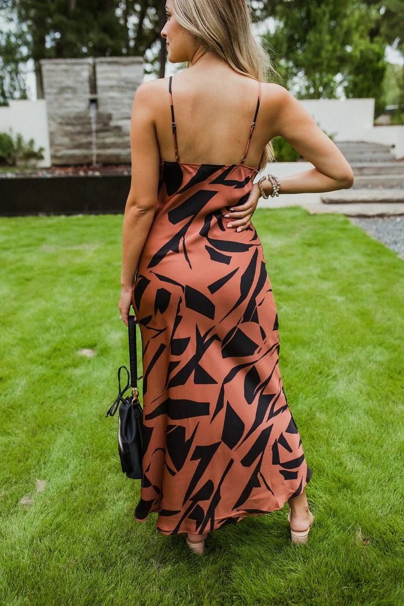 What's New Midi Dress - Image 5