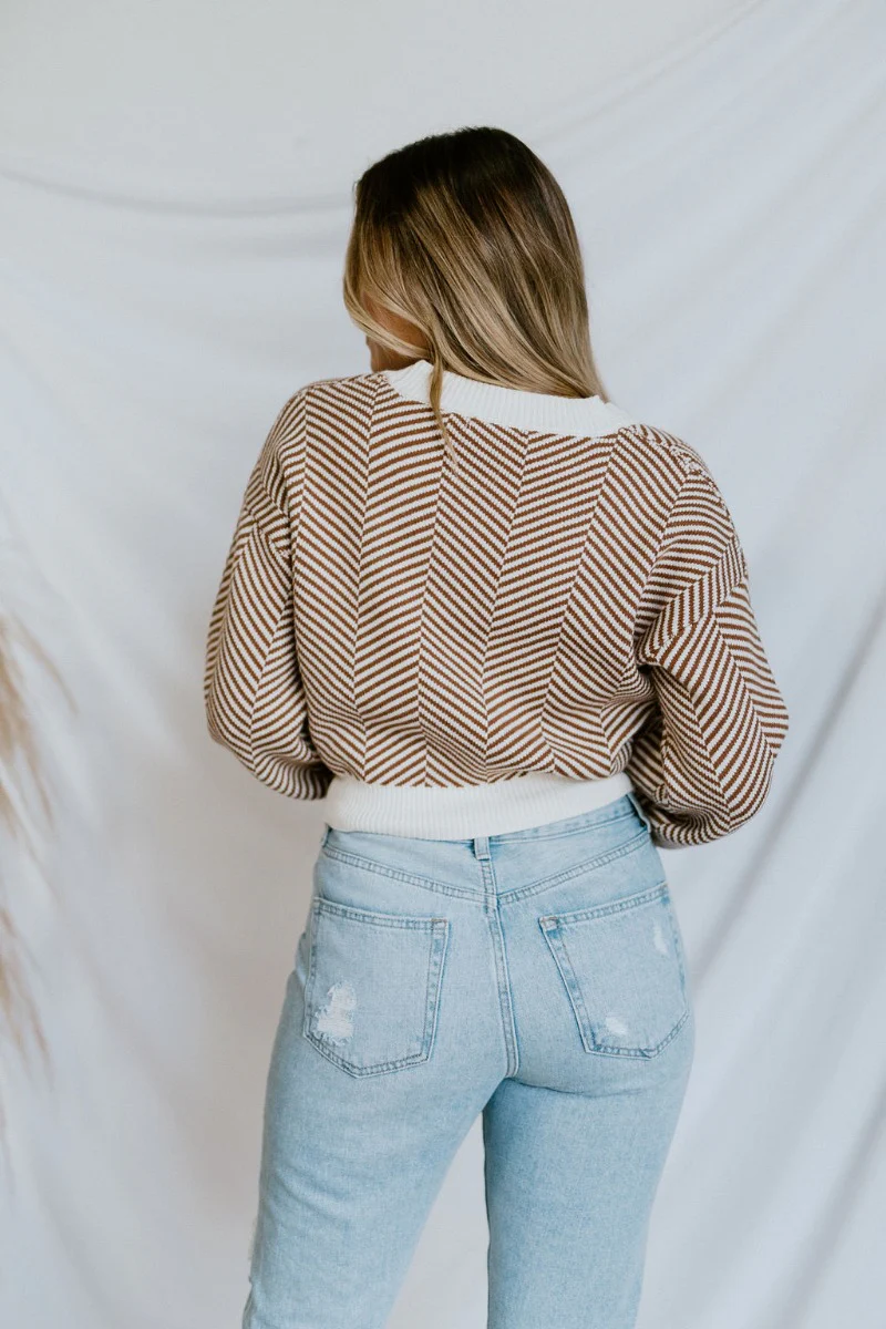 You're A Keeper Cropped Cardigan - Image 6