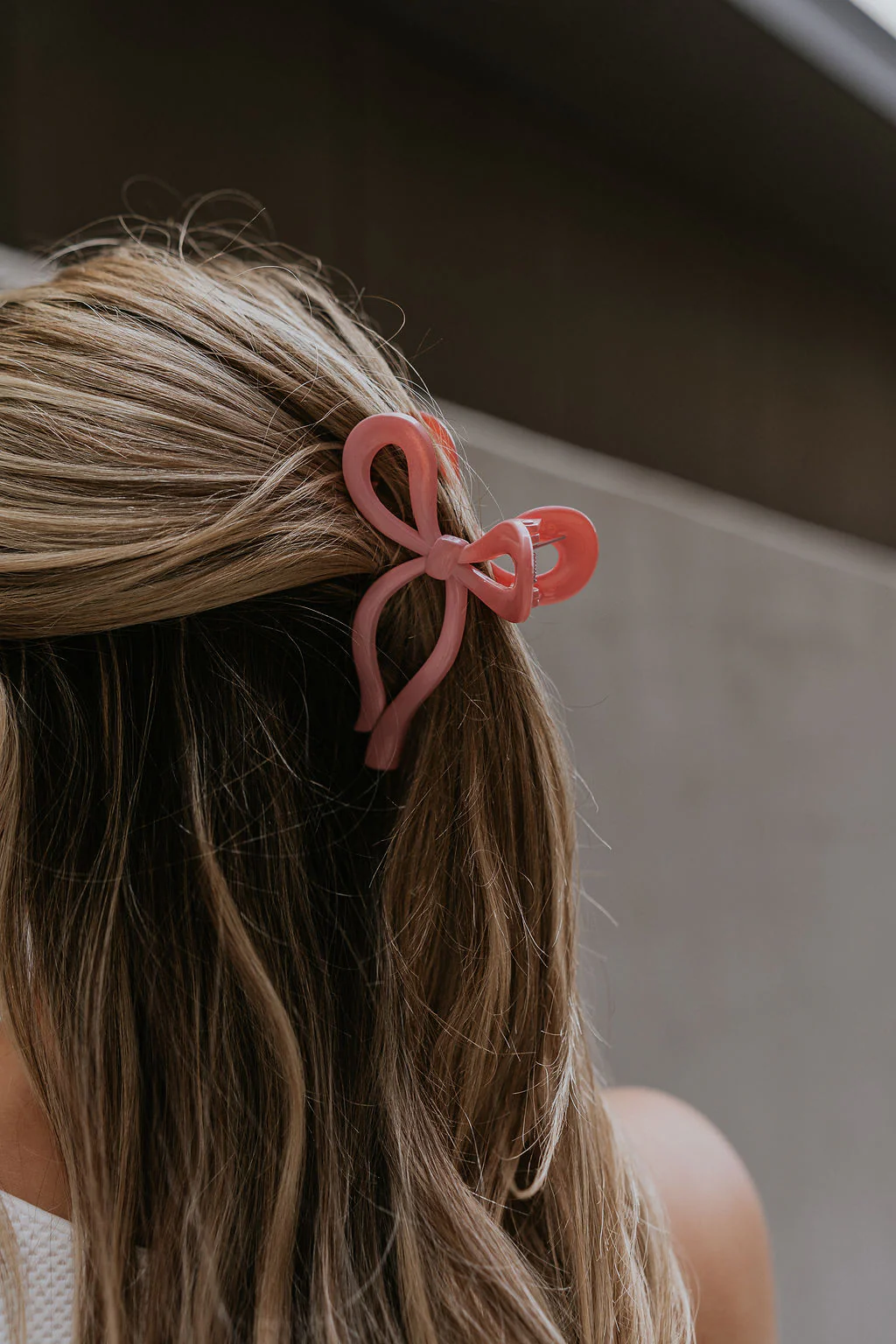 Zoey Bow Claw Clip - Image 3