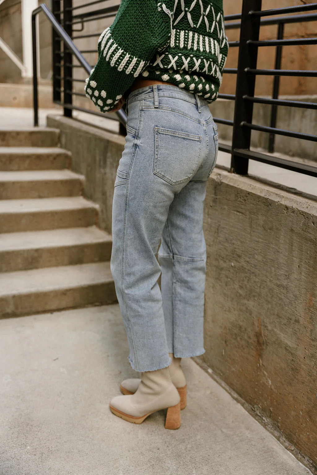 Zuri Light Wash Barrel Jeans - Image 5
